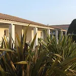 Ile De Lumiere Hotel