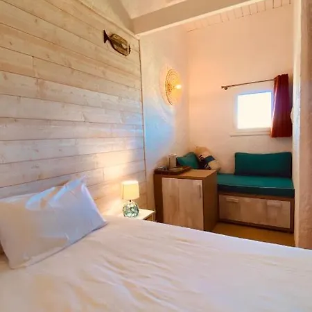 Ile De Lumiere Hotel 3*