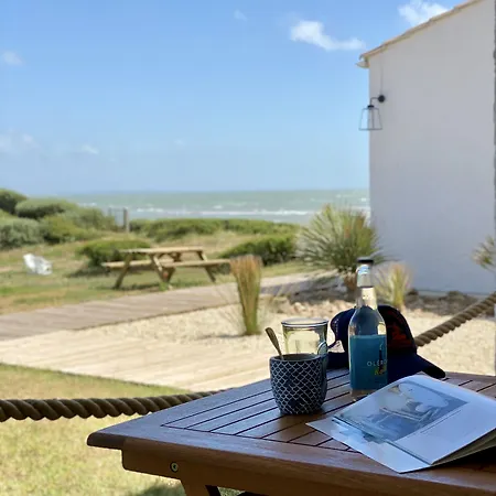 Hotel Ile De Lumiere 3*