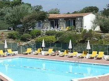 Ile De Lumiere Hotel