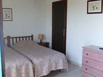 Hotel Ile De Lumiere 3*